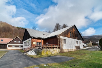 Prodej ubytovacího zařízení 1000 m², Morávka