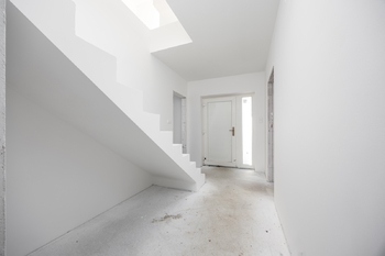 Zádveří - Prodej domu 280 m², Jílové u Prahy