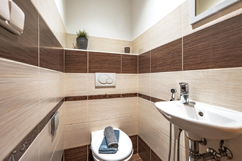 wc - Prodej bytu 3+kk v osobním vlastnictví 75 m², Praha 9 - Prosek