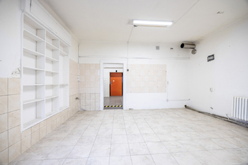 Pronájem obchodních prostor 66 m², Praha 9 - Dolní Počernice