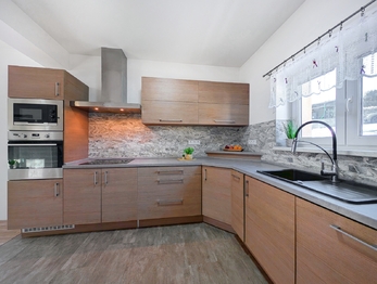 Prodej domu 108 m², Libež