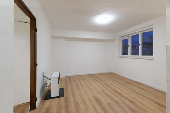 Prodej bytu 2+kk v osobním vlastnictví 72 m², Praha 6 - Bubeneč