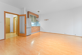 Pronájem bytu 1+kk v osobním vlastnictví 36 m², Praha 10 - Hostivař