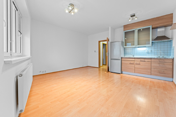 Pronájem bytu 1+kk v osobním vlastnictví 36 m², Praha 10 - Hostivař