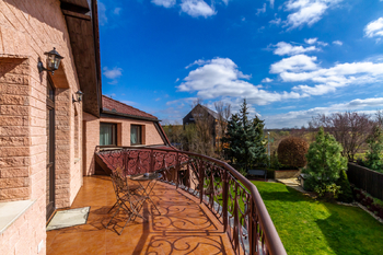 Prodej domu 354 m², Praha 10 - Benice