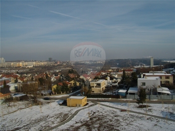 výhled - Pronájem bytu 2+kk v osobním vlastnictví 58 m², Praha 5 - Stodůlky