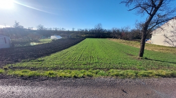 Prodej pozemku 842 m², Prace