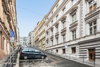 Pronájem skladovacích prostor 3 m², Praha 5 - Smíchov