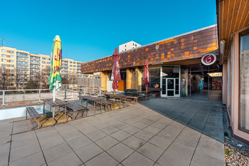 Pronájem obchodních prostor 220 m², Praha 4 - Chodov