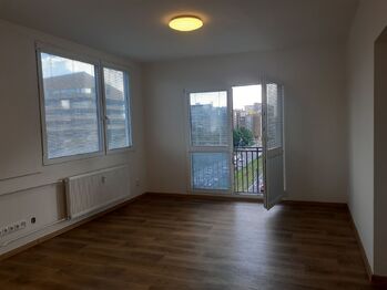 Pronájem bytu 2+kk v osobním vlastnictví 51 m², Praha 10 - Vršovice