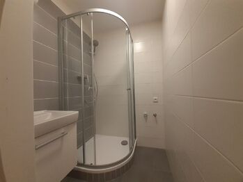 Pronájem bytu 2+kk v osobním vlastnictví 51 m², Praha 10 - Vršovice