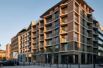 Pronájem obchodních prostor 110 m², Praha 5 - Smíchov