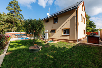 Prodej domu 245 m², Děpoltovice