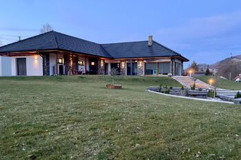 Prodej domu 255 m², Štramberk