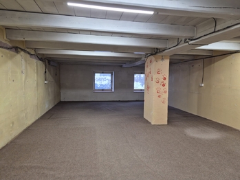 Prodej výrobních prostor 680 m², Mořkov