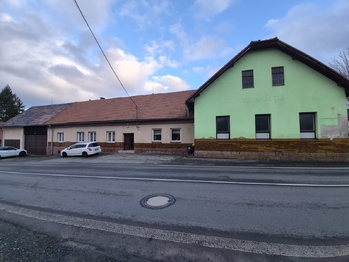 Prodej výrobních prostor 680 m², Mořkov