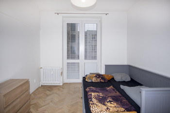 Pronájem bytu 2+1 v osobním vlastnictví 54 m², Praha 4 - Nusle