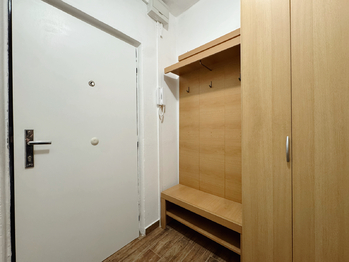 Pronájem bytu 1+kk v osobním vlastnictví 23 m², Praha 4 - Braník