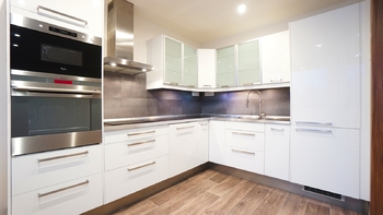 Pronájem bytu 3+1 v osobním vlastnictví 78 m², Praha 9 - Prosek