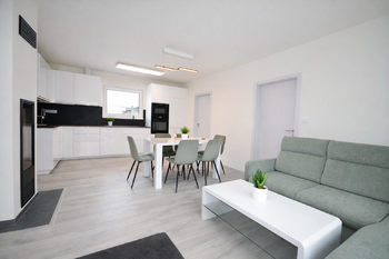 Prodej domu 61 m², Dobrovíz