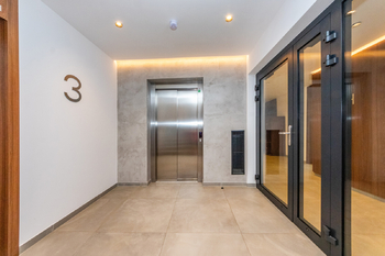 dům - Pronájem bytu 2+kk v osobním vlastnictví 53 m², Praha 5 - Radlice