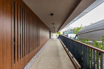 dům - Pronájem bytu 2+kk v osobním vlastnictví 53 m², Praha 5 - Radlice