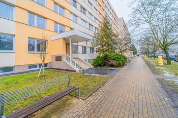 Prodej bytu 3+1 v osobním vlastnictví 68 m², Neratovice