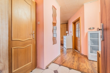 Prodej bytu 3+1 v osobním vlastnictví 68 m², Neratovice