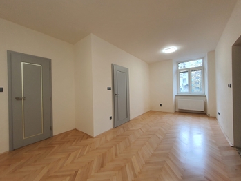 Pronájem bytu 2+kk v družstevním vlastnictví 49 m², Brno