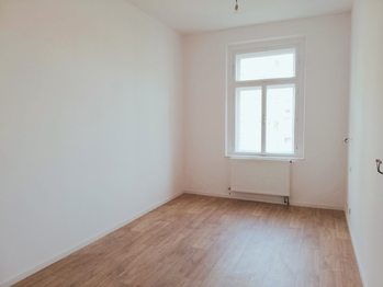 Prodej bytu 3+1 v osobním vlastnictví 101 m², Praha 5 - Smíchov