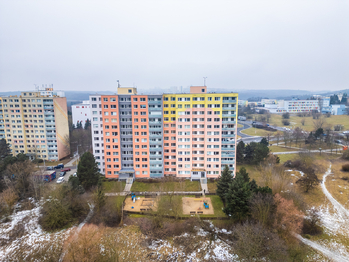 Prodej bytu 3+1 v osobním vlastnictví 79 m², Praha 10 - Petrovice