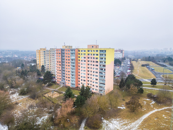 Prodej bytu 3+1 v osobním vlastnictví 79 m², Praha 10 - Petrovice