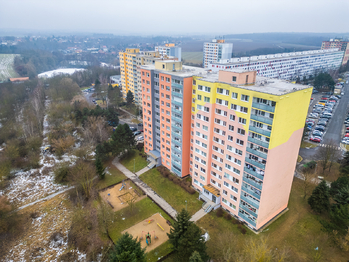 Prodej bytu 3+1 v osobním vlastnictví 79 m², Praha 10 - Petrovice