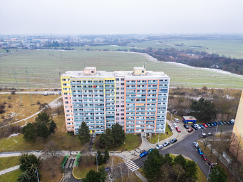 Prodej bytu 3+1 v osobním vlastnictví 79 m², Praha 10 - Petrovice