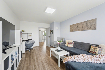 Prodej bytu 3+1 v osobním vlastnictví 79 m², Praha 10 - Petrovice