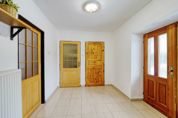 Prodej domu 96 m², Mezholezy