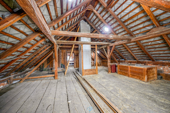 Prodej domu 96 m², Mezholezy