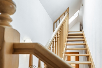 Vstup do patra. - Prodej bytu 4+1 v osobním vlastnictví 140 m², Jindřichův Hradec