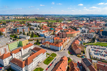 Pohled z dronu. - Prodej bytu 4+1 v osobním vlastnictví 140 m², Jindřichův Hradec