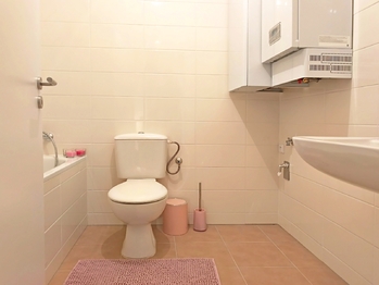 Prodej bytu 3+kk v osobním vlastnictví 76 m², Polerady