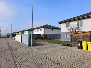 Prodej bytu 3+kk v osobním vlastnictví 76 m², Polerady