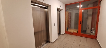 Výtahy - Prodej bytu 2+kk v osobním vlastnictví 44 m², Brno