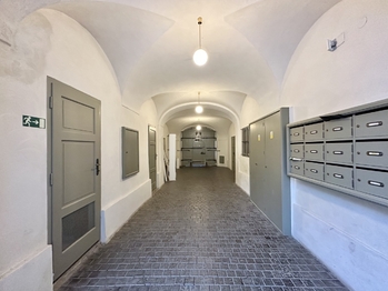 Pronájem bytu 1+1 v osobním vlastnictví 39 m², Praha 1 - Staré Město