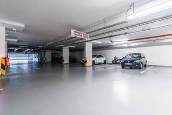 Prodej bytu 3+kk v osobním vlastnictví 67 m², Praha 5 - Zličín
