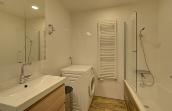 Prodej bytu 3+kk v osobním vlastnictví 67 m², Praha 5 - Zličín