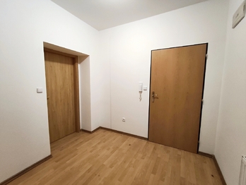 Pronájem bytu 2+1 v osobním vlastnictví 61 m², České Budějovice