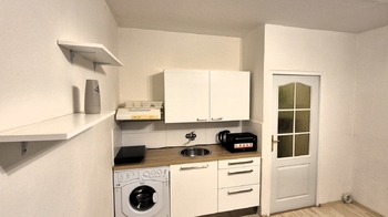 Prodej bytu 1+kk v osobním vlastnictví 28 m², Praha 4 - Braník