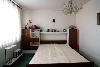 Ložnice - Prodej bytu 3+1 v osobním vlastnictví 60 m², Aš