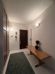 Předsíň - Prodej bytu 3+1 v osobním vlastnictví 60 m², Aš