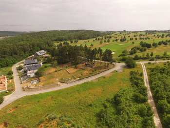 Prodej pozemku 1666 m², Vysoký Újezd